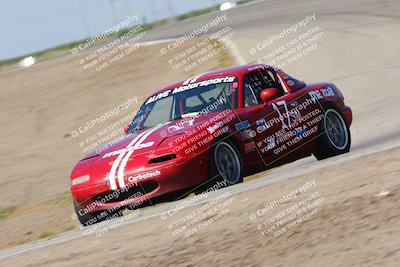 media/Apr-30-2022-CalClub SCCA (Sat) [[98b58ad398]]/Group 5/Race (Outside Grapevine)/